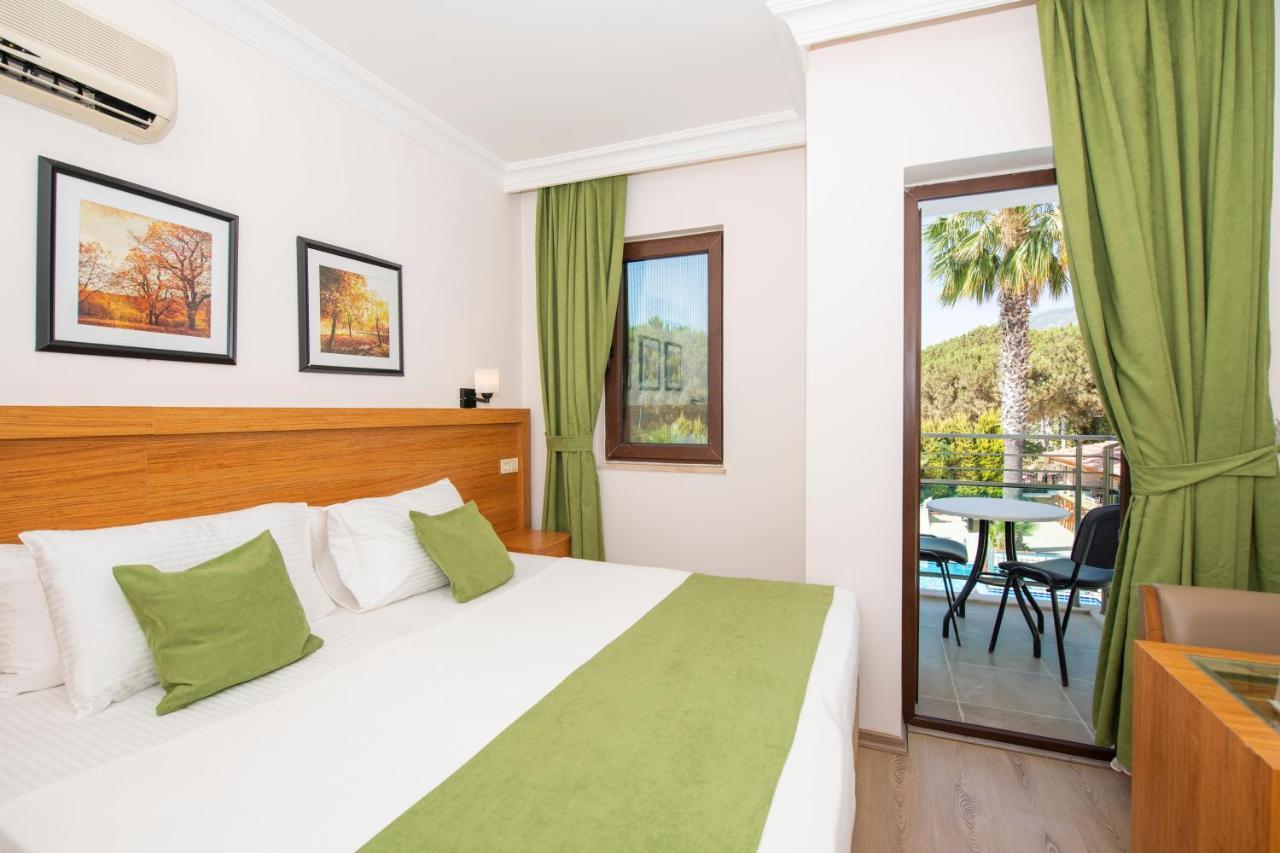 Otel Qualia Park 3*